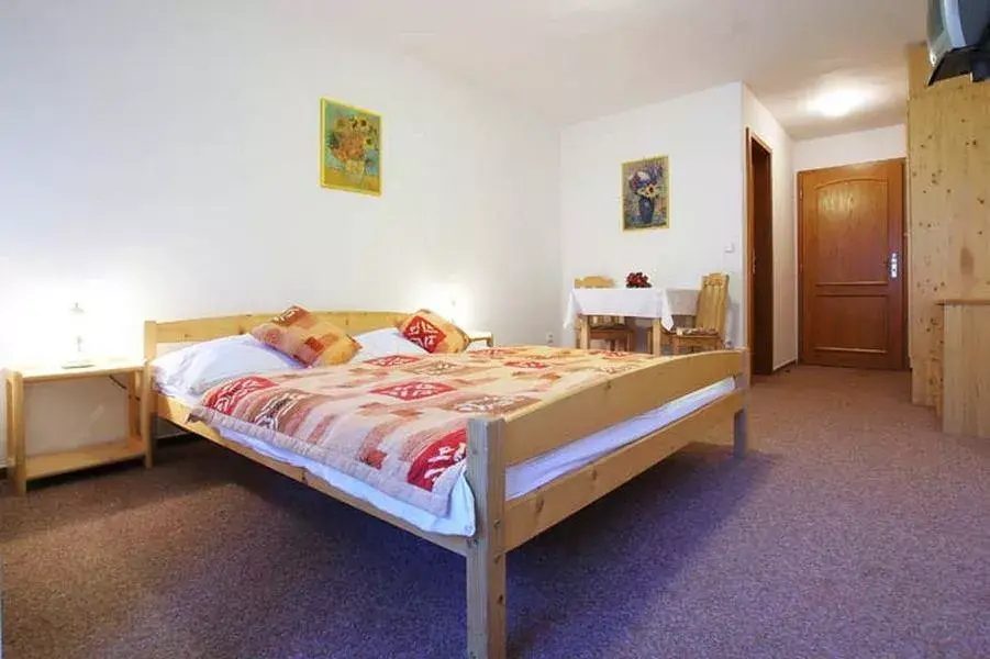 Photo 2 of Hotel Helena